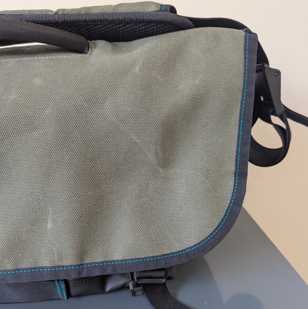 Timbuk2 Stork Messenger Diaper Bag Green Coated‎ Canvas - Picture 8 of 15